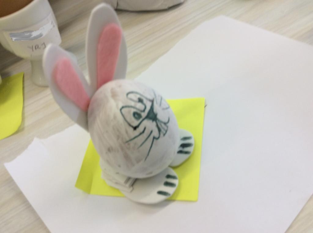 Easter-Bunny-Egg
