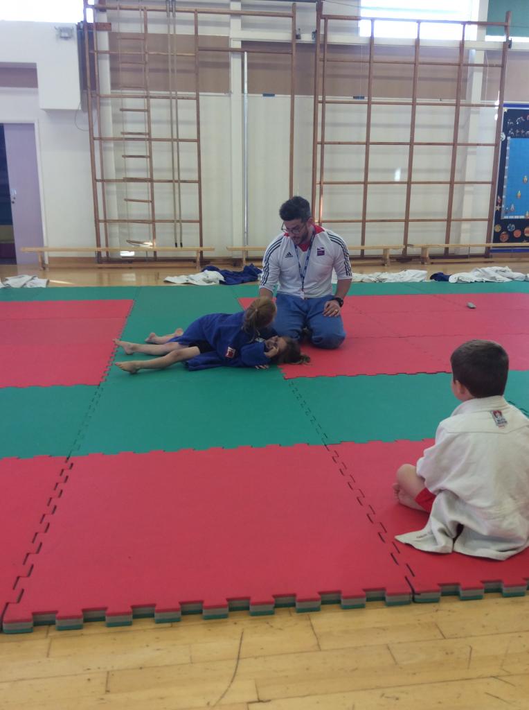 We-elarnt-Judo-holds-1